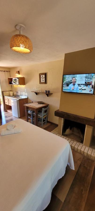 Pousada Capitao Cook Praia do Rosa Ngoại thất bức ảnh