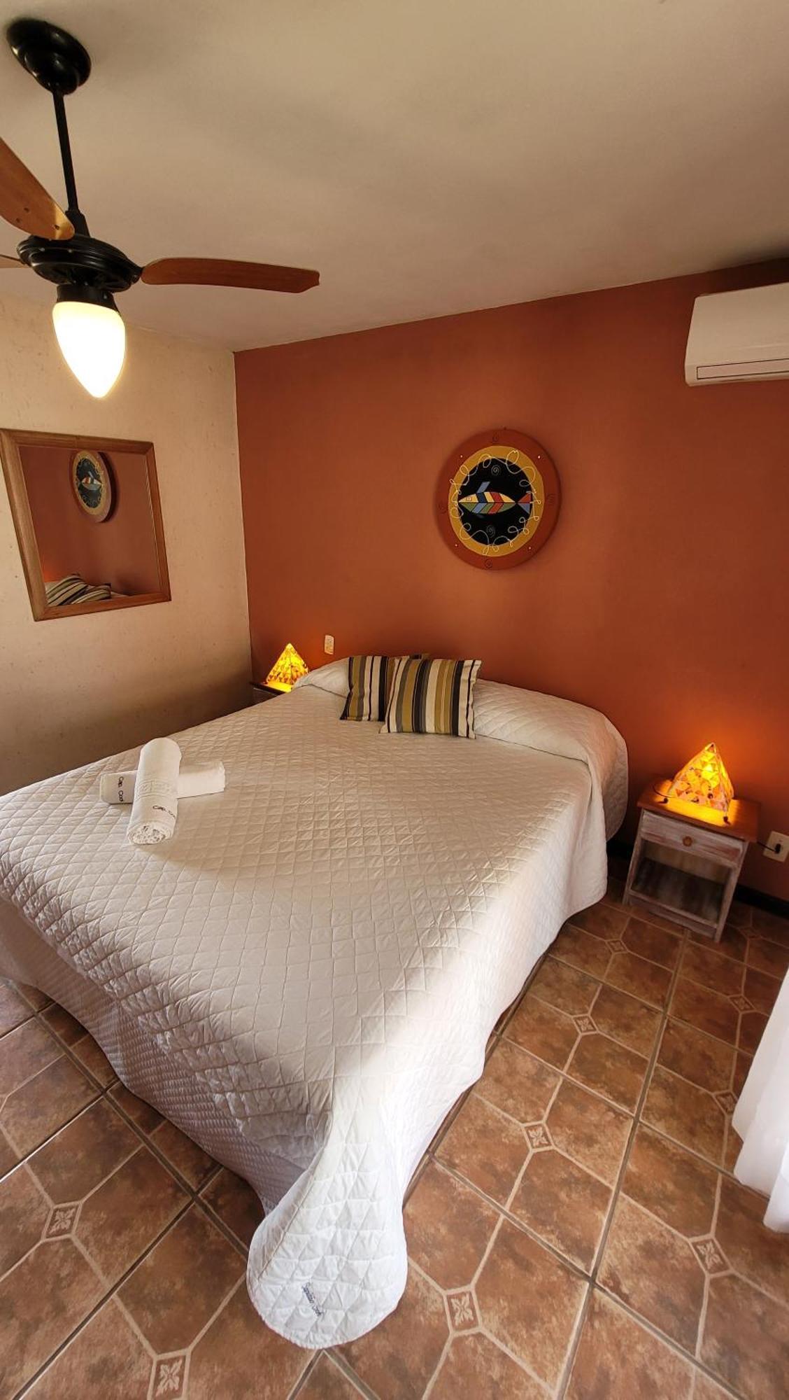 Pousada Capitao Cook Praia do Rosa Ngoại thất bức ảnh
