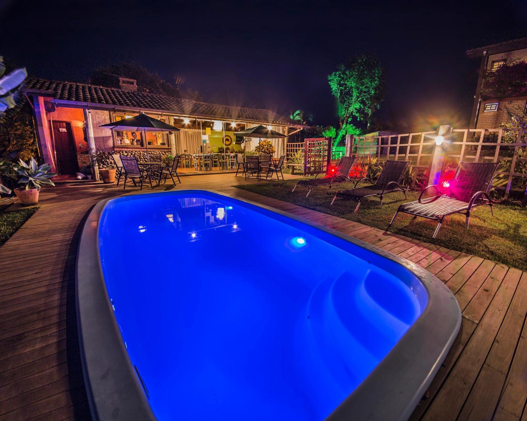 Pousada Capitao Cook Praia do Rosa Ngoại thất bức ảnh